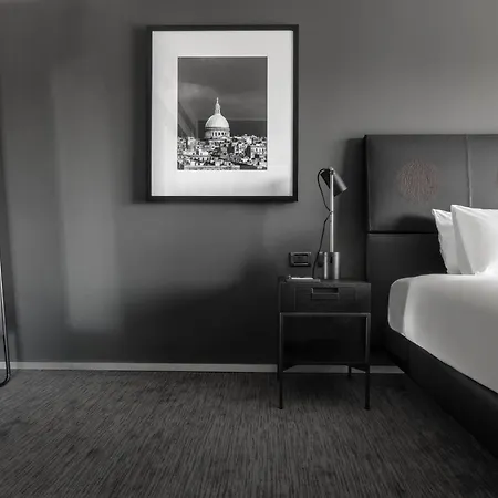 Intercontinental Malta By Ihg 5* Saint Julian's